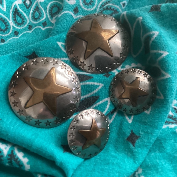 Texas stars vintage pins Jewelry - Howdy partner..pins. Older..very cool.